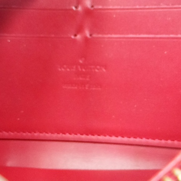 Louis Vuitton amarante vernis zippy wallet red wine burgundy color. - Picture 13 of 13